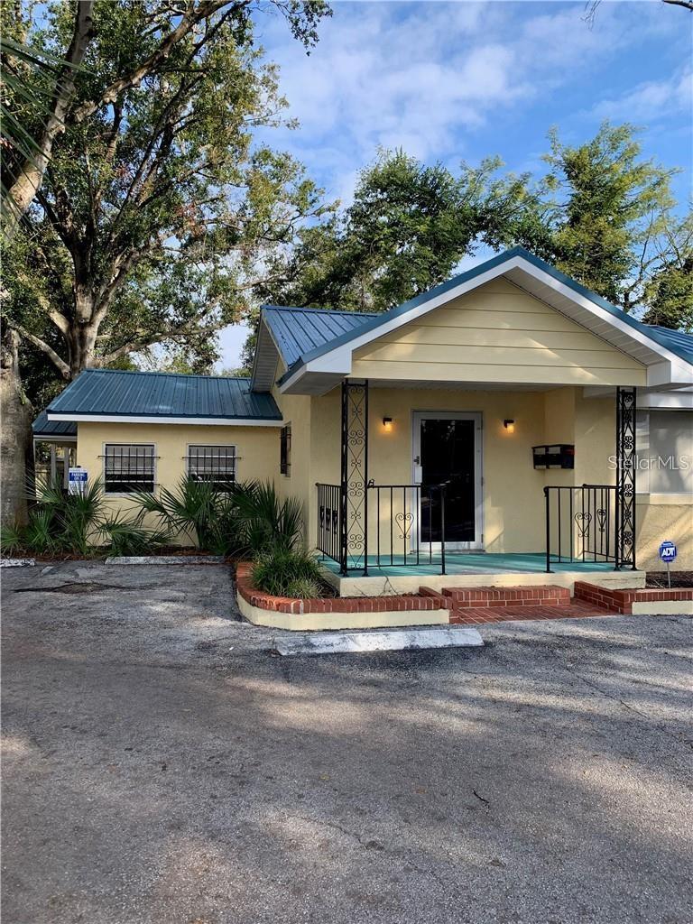 ROLANDO ESTATES - Commercial Lease