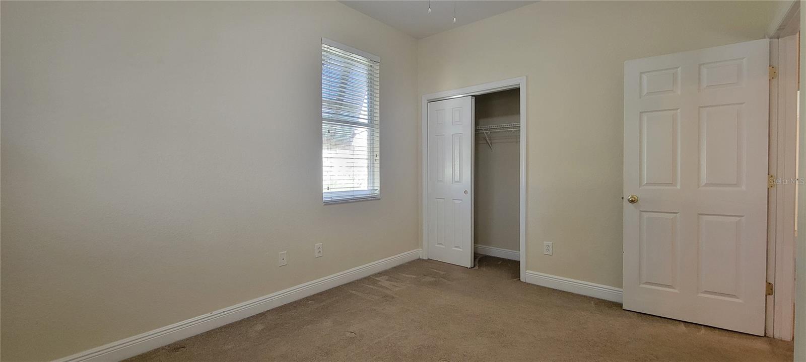 NEWPORT TOWN HOMES - Residential Lease