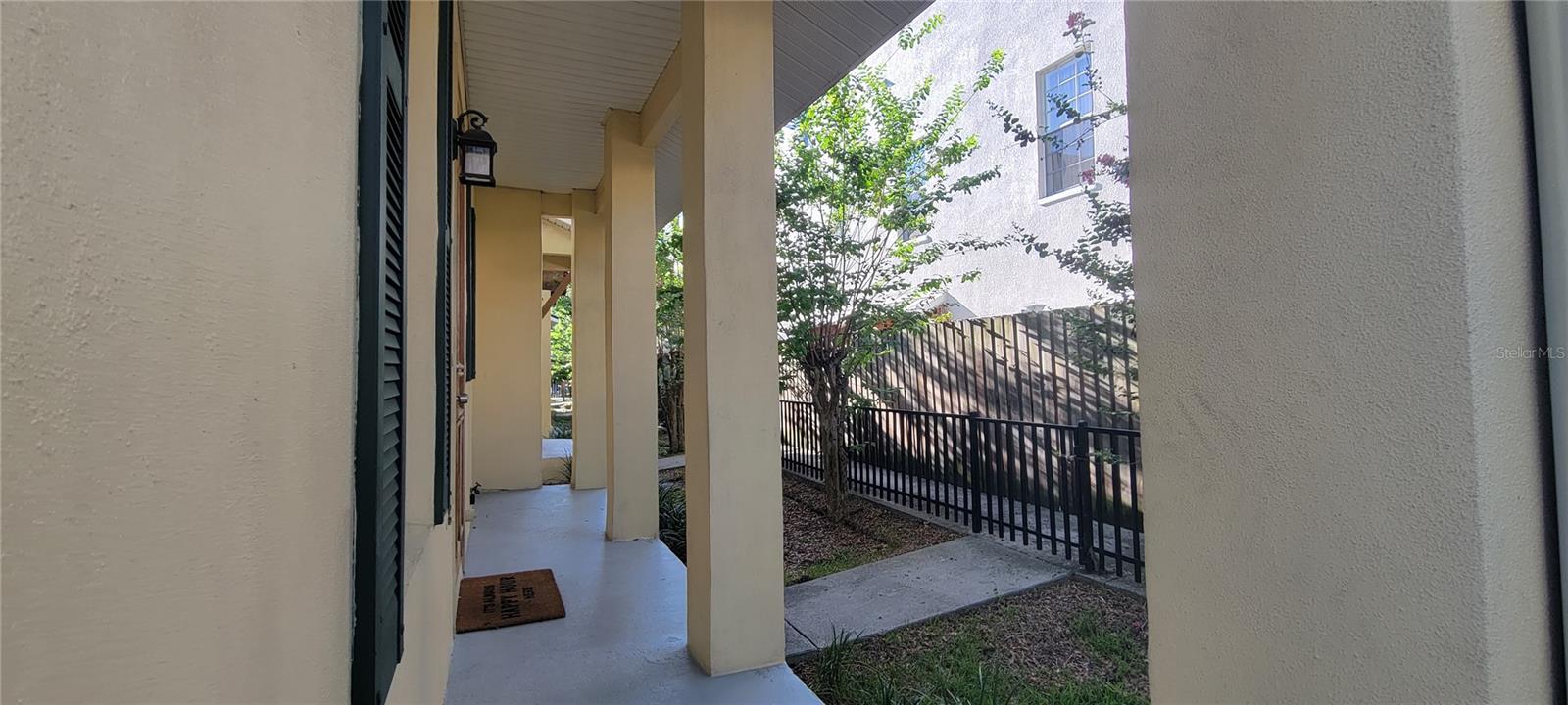 NEWPORT TOWN HOMES - Residential Lease