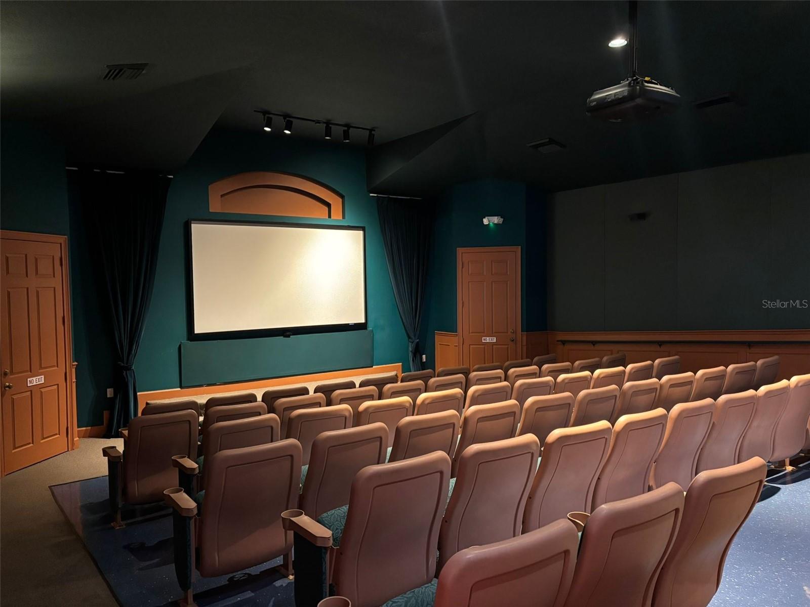 WYNDHAM PALMS PH 1B - Residential