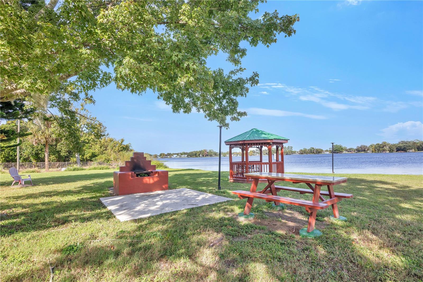 LAKE KATHRYN VILLAGE - Residential