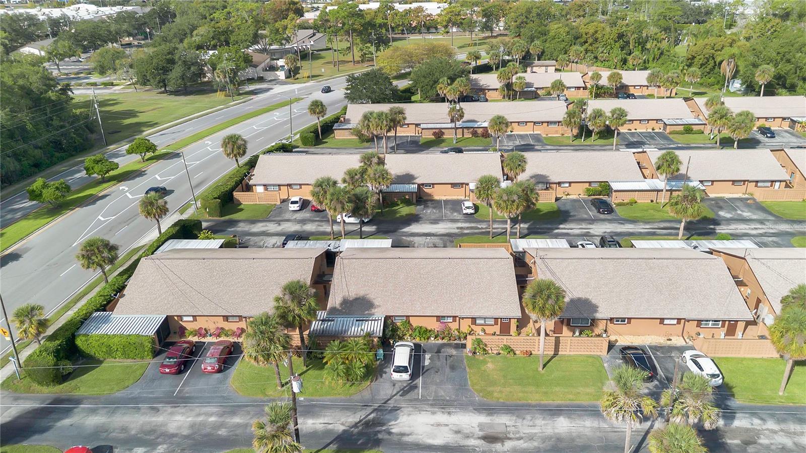 LAKE KATHRYN VILLAGE - Residential