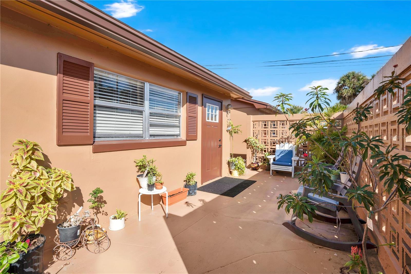 LAKE KATHRYN VILLAGE - Residential