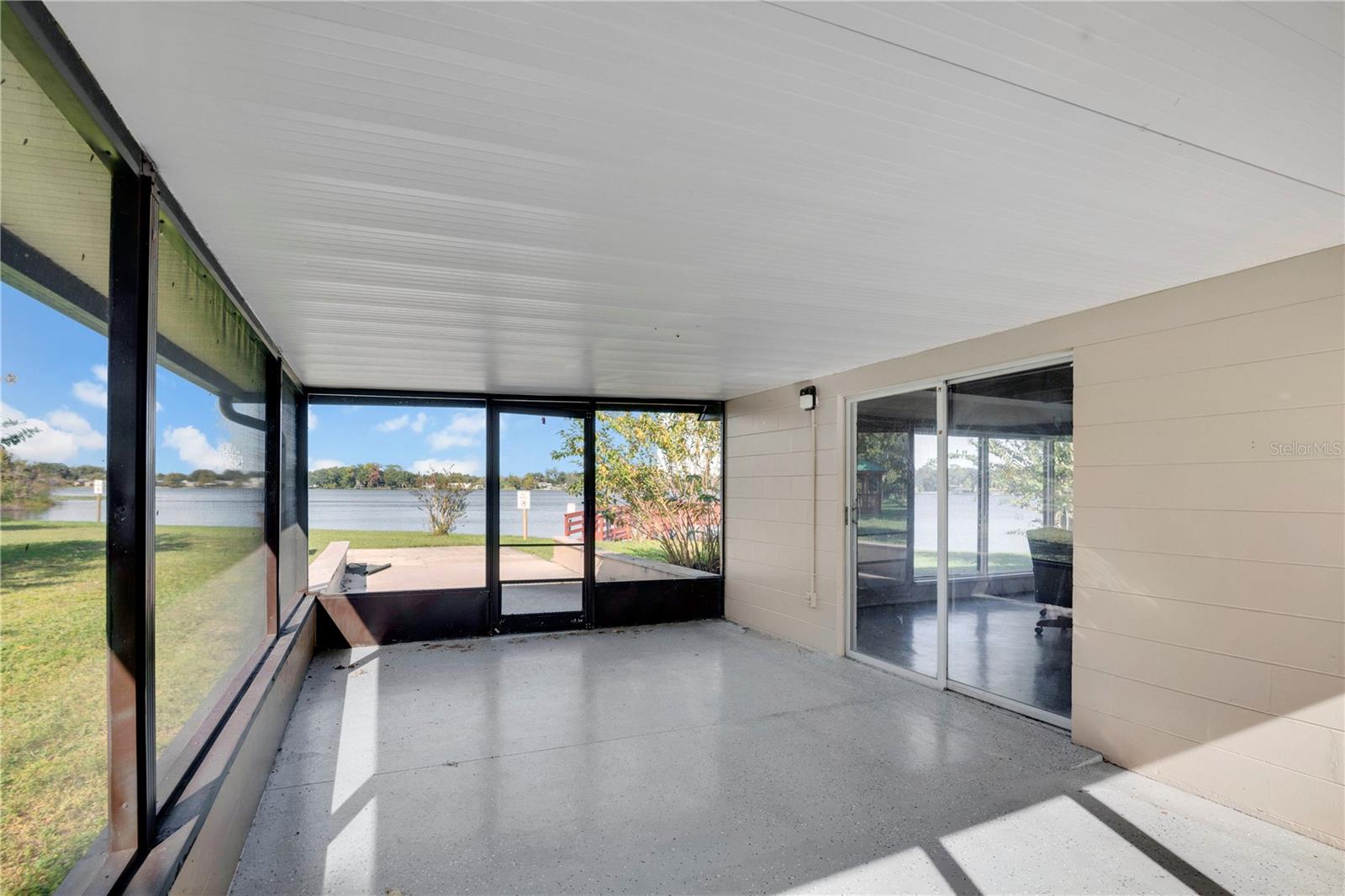 LAKE KATHRYN VILLAGE - Residential