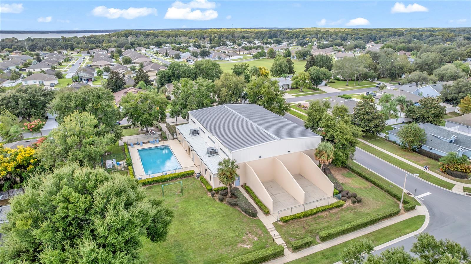 TAVARES GROVES AT BAYTREE PH 05 - Residential