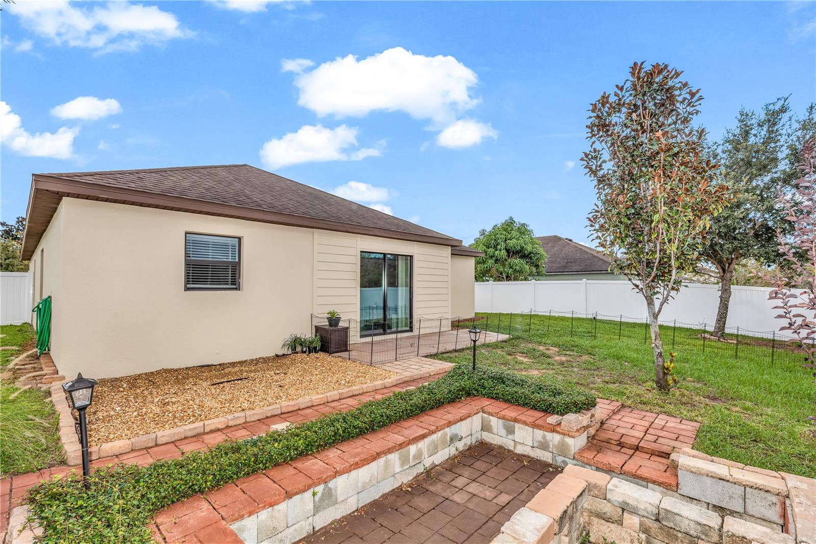 TAVARES GROVES AT BAYTREE PH 05 - Residential