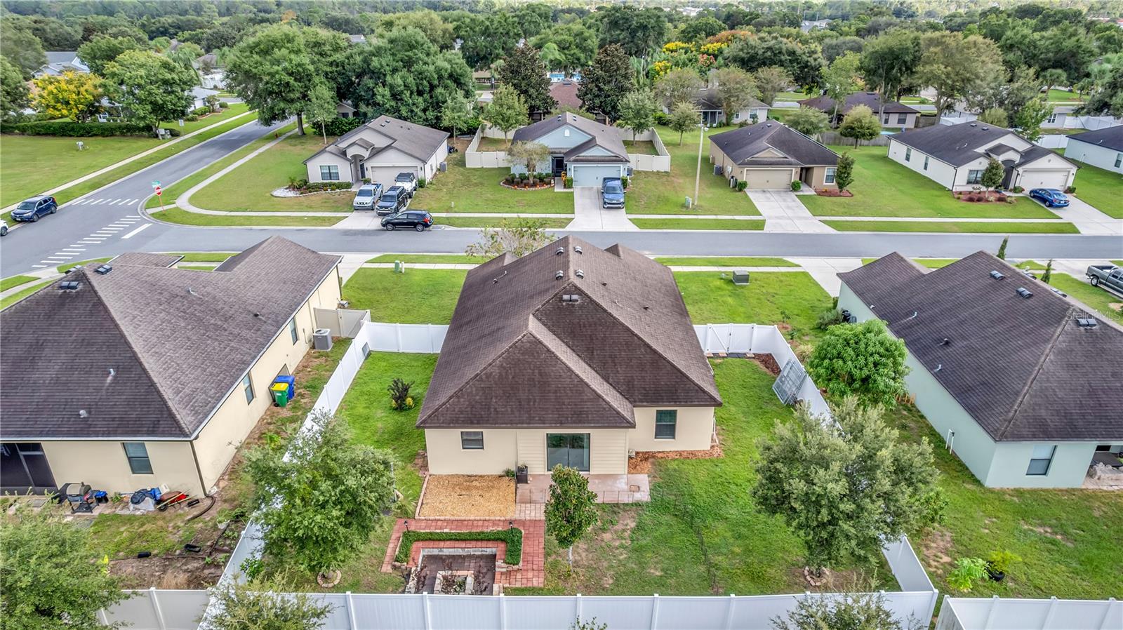 TAVARES GROVES AT BAYTREE PH 05 - Residential