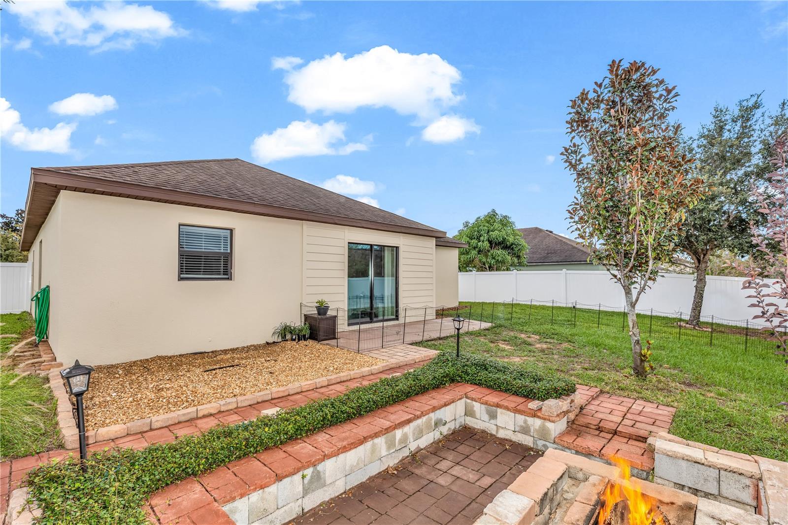 TAVARES GROVES AT BAYTREE PH 05 - Residential
