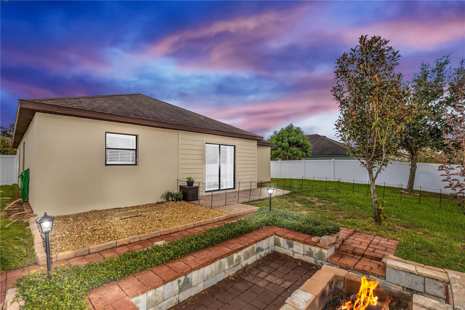 TAVARES GROVES AT BAYTREE PH 05 - Residential