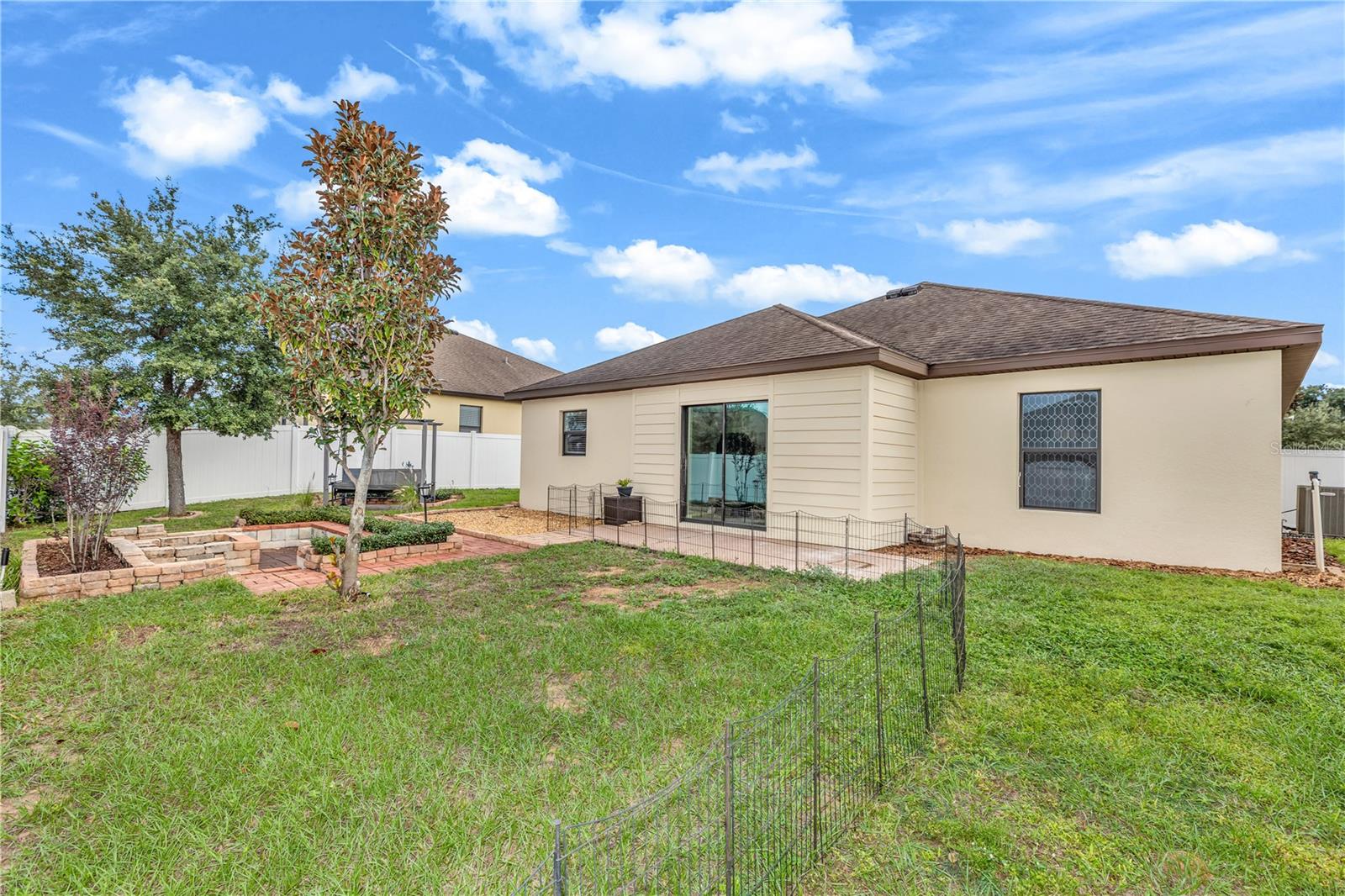 TAVARES GROVES AT BAYTREE PH 05 - Residential