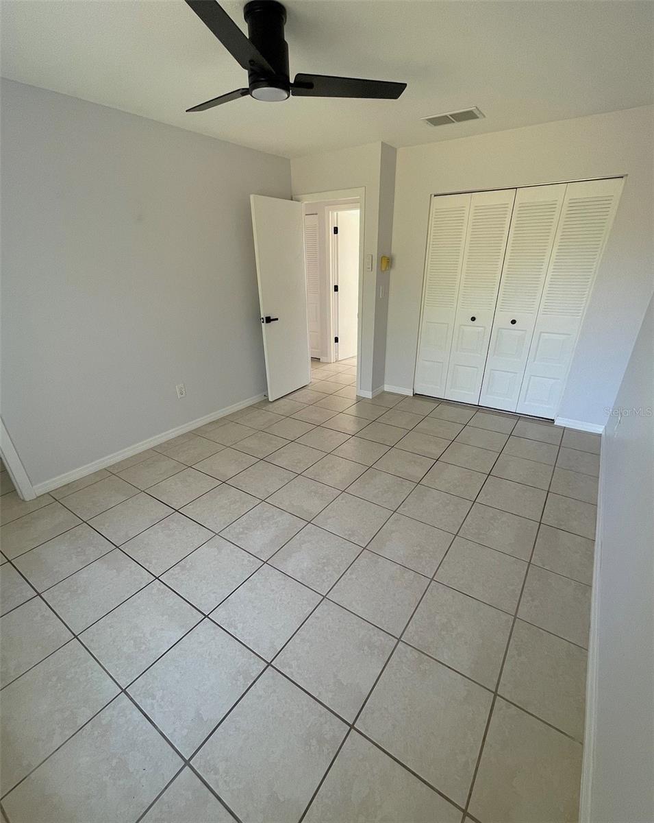 PORT CHARLOTTE SUB 52 - Residential Lease