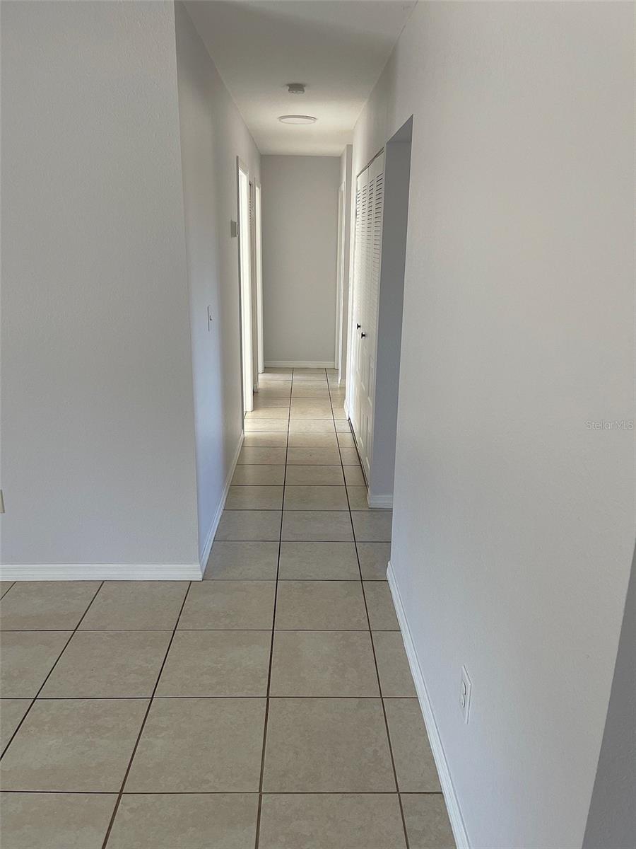 PORT CHARLOTTE SUB 52 - Residential Lease