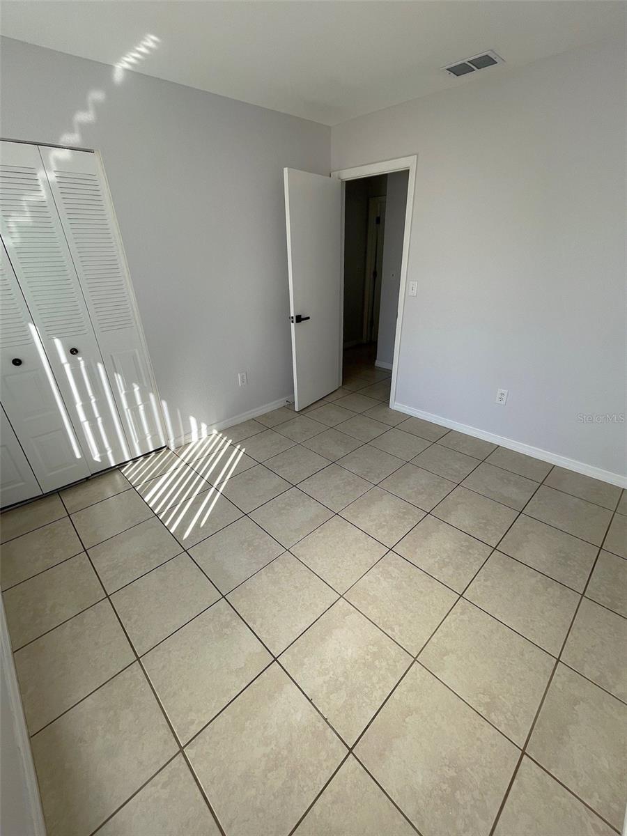 PORT CHARLOTTE SUB 52 - Residential Lease