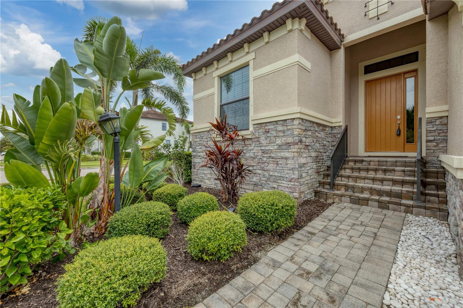 5410 TITLE ROW DRIVE