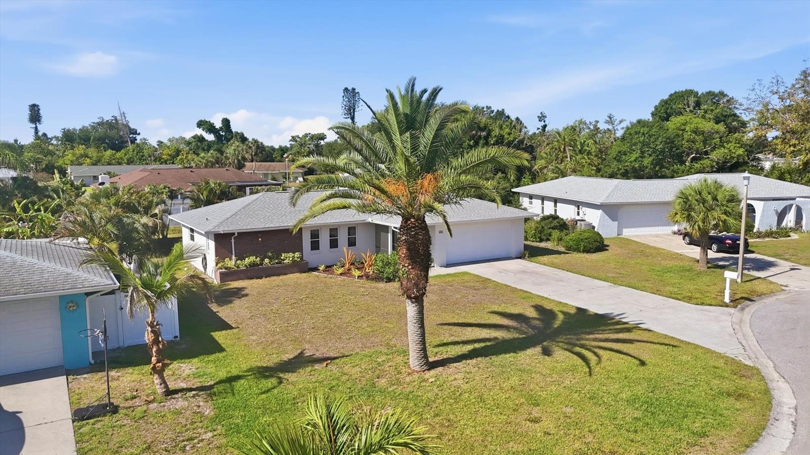 VENICE GARDENS - Residential