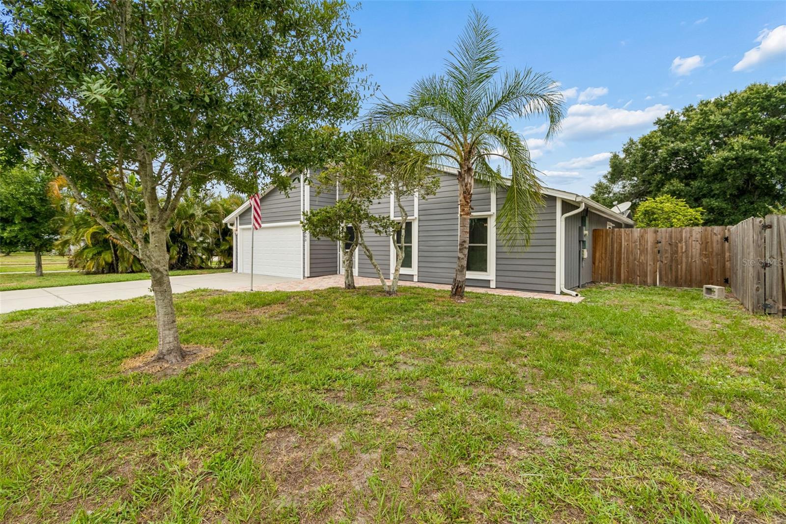 903 PLUM TREE LANE