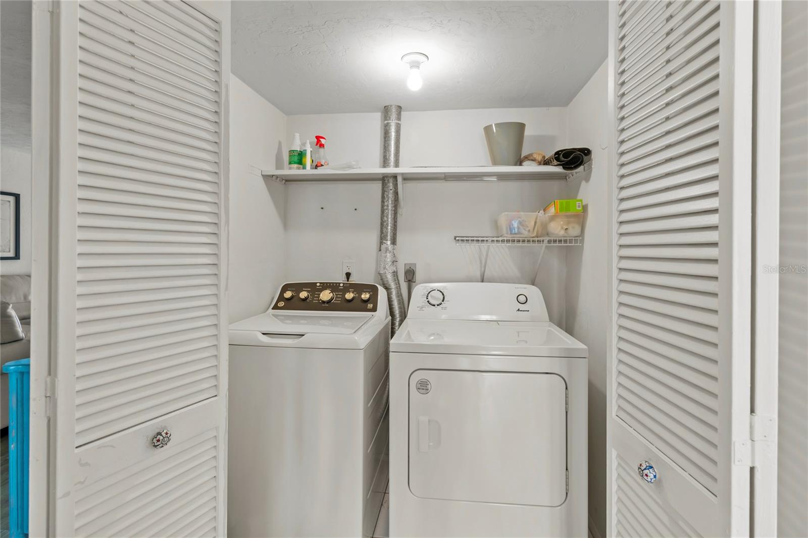 RUNAWAY BAY - Residential