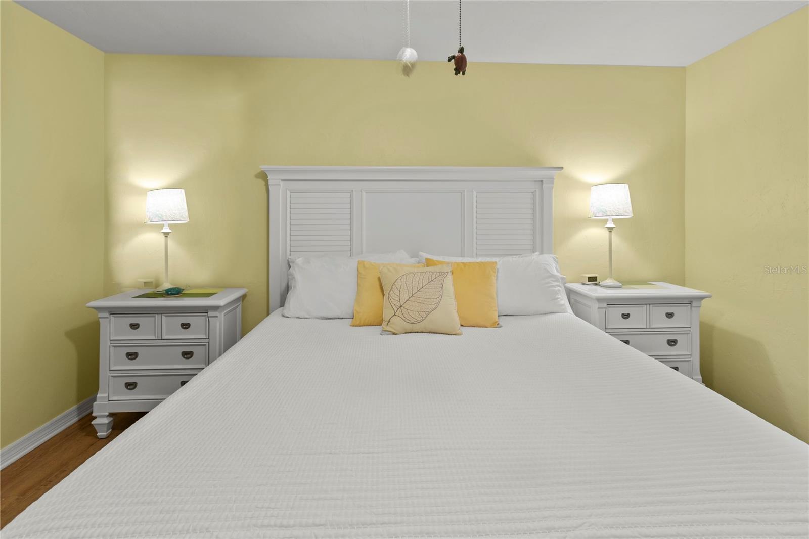 RUNAWAY BAY - Residential