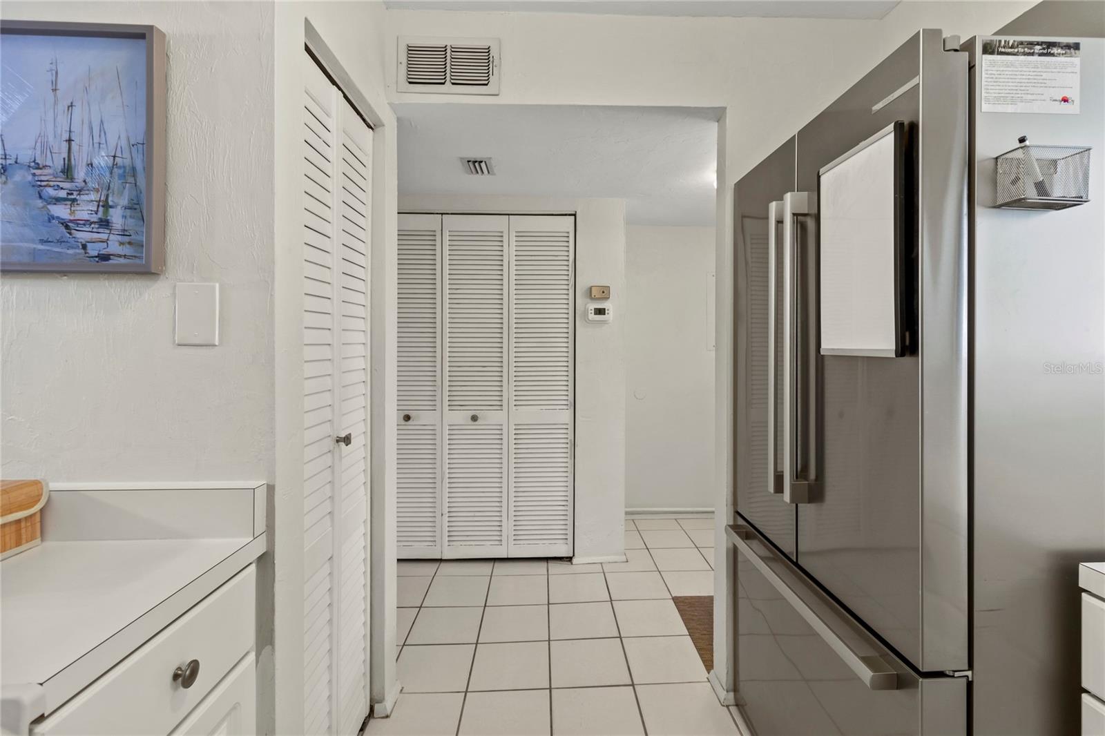 RUNAWAY BAY - Residential