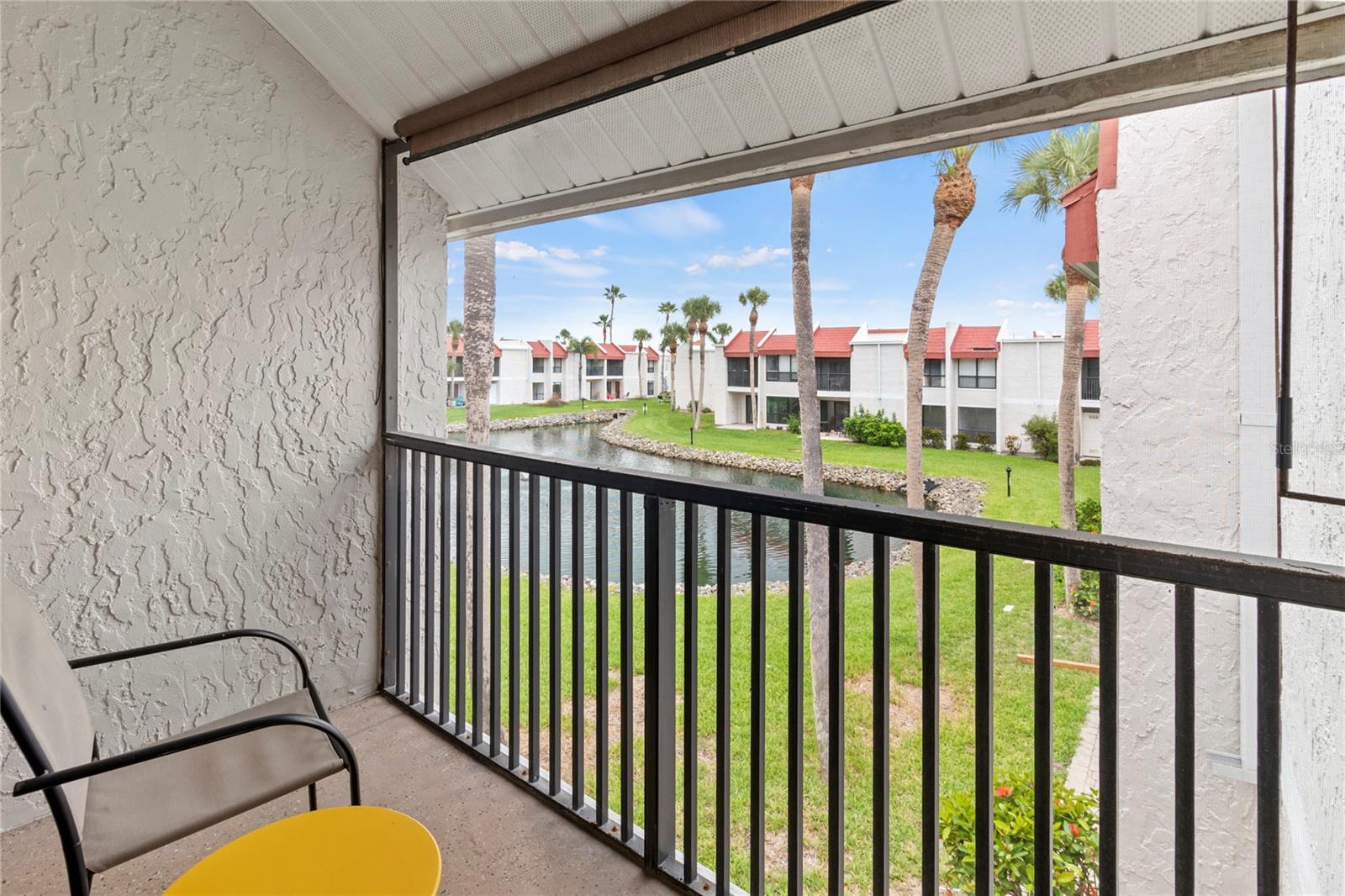 RUNAWAY BAY - Residential