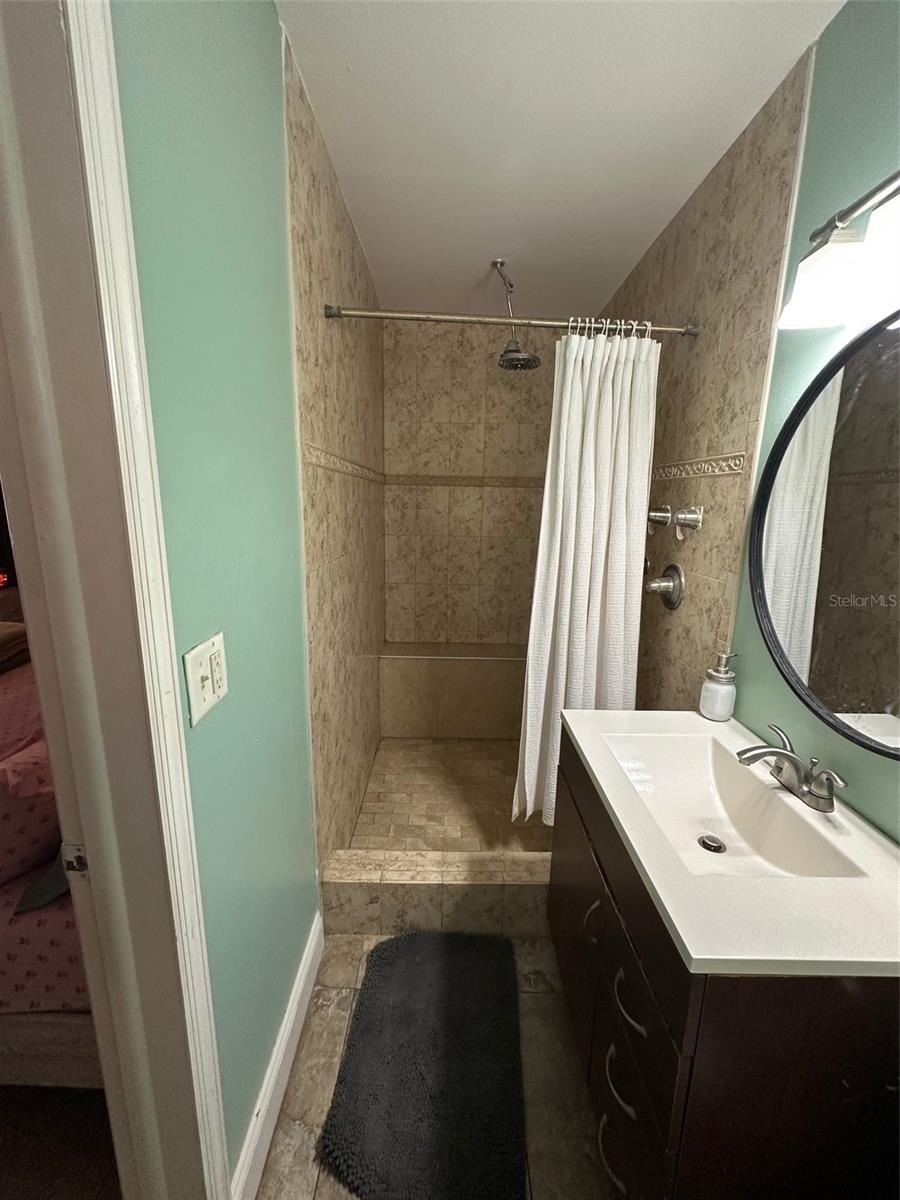 MONTEREY SUB UNIT 4 - Residential