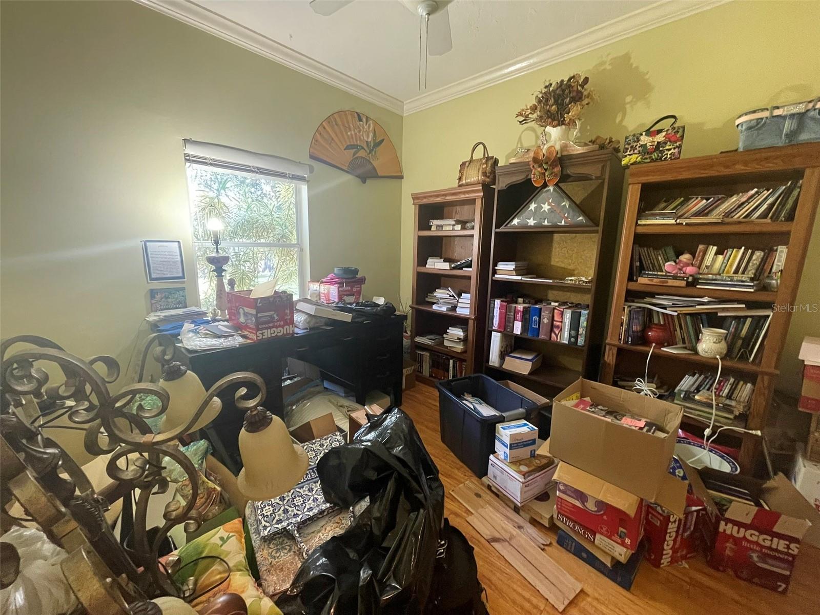 THREE OAKS - Residential