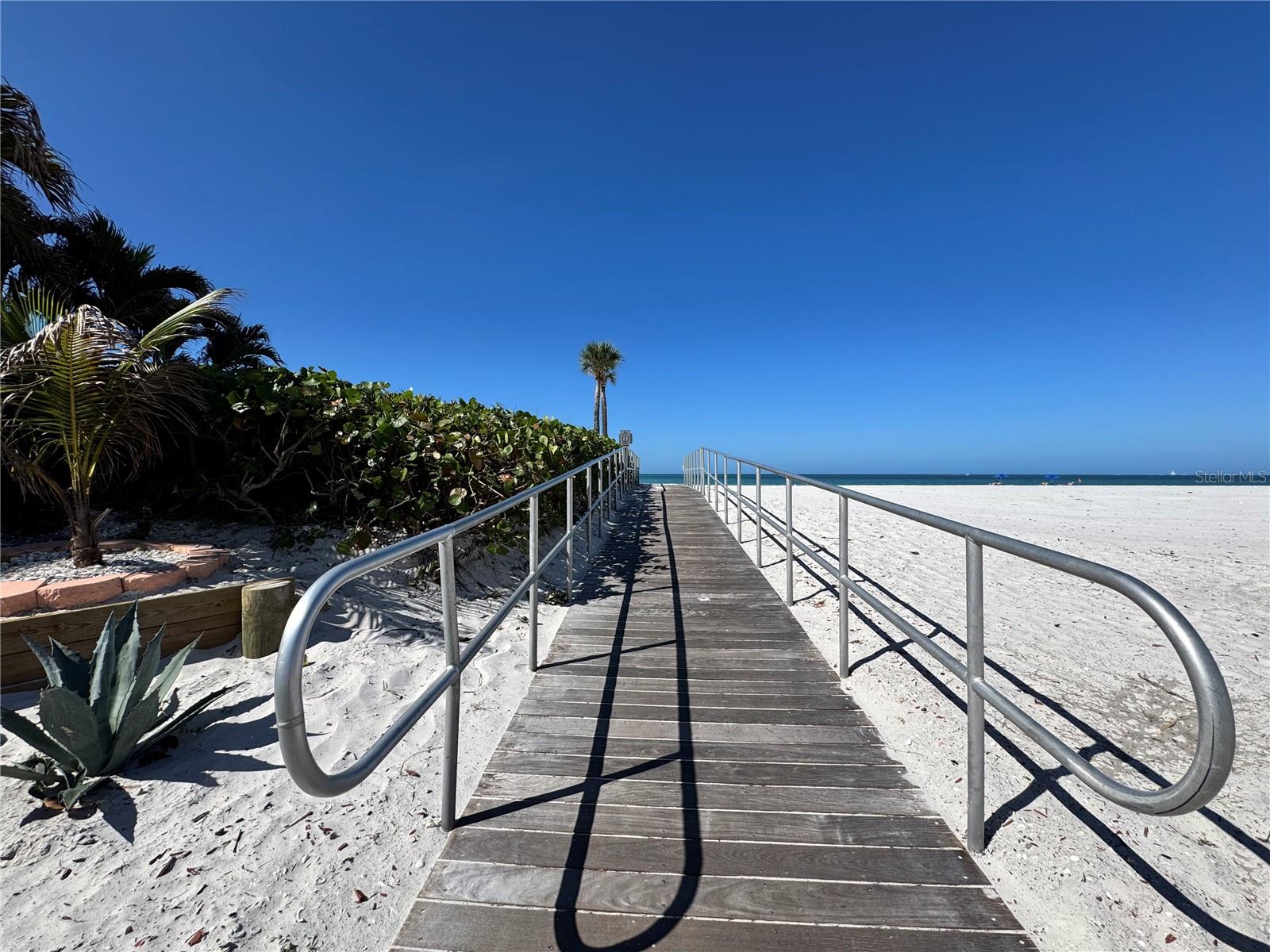 WAVE RESORT CONDO - Residential
