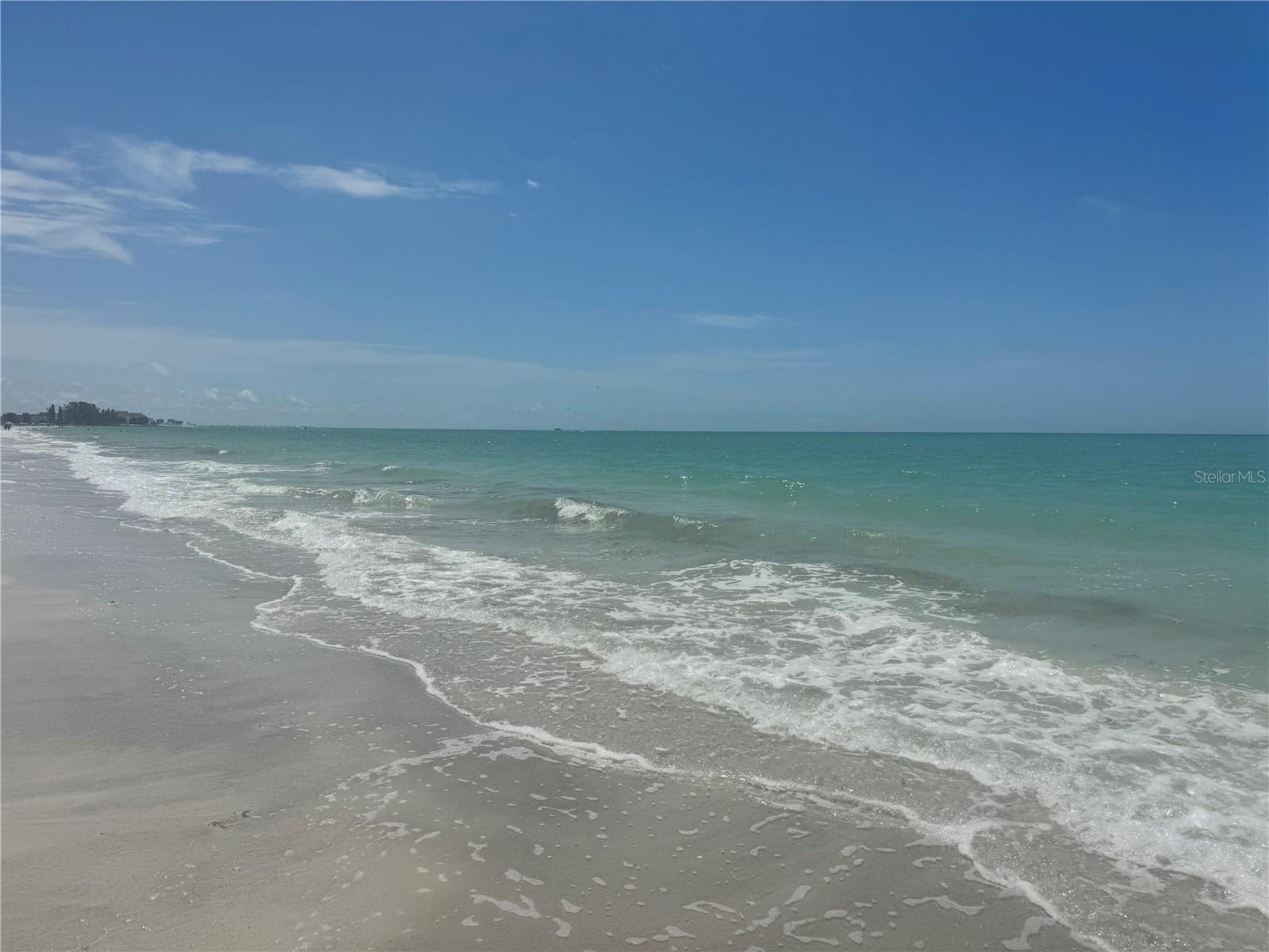 WAVE RESORT CONDO - Residential