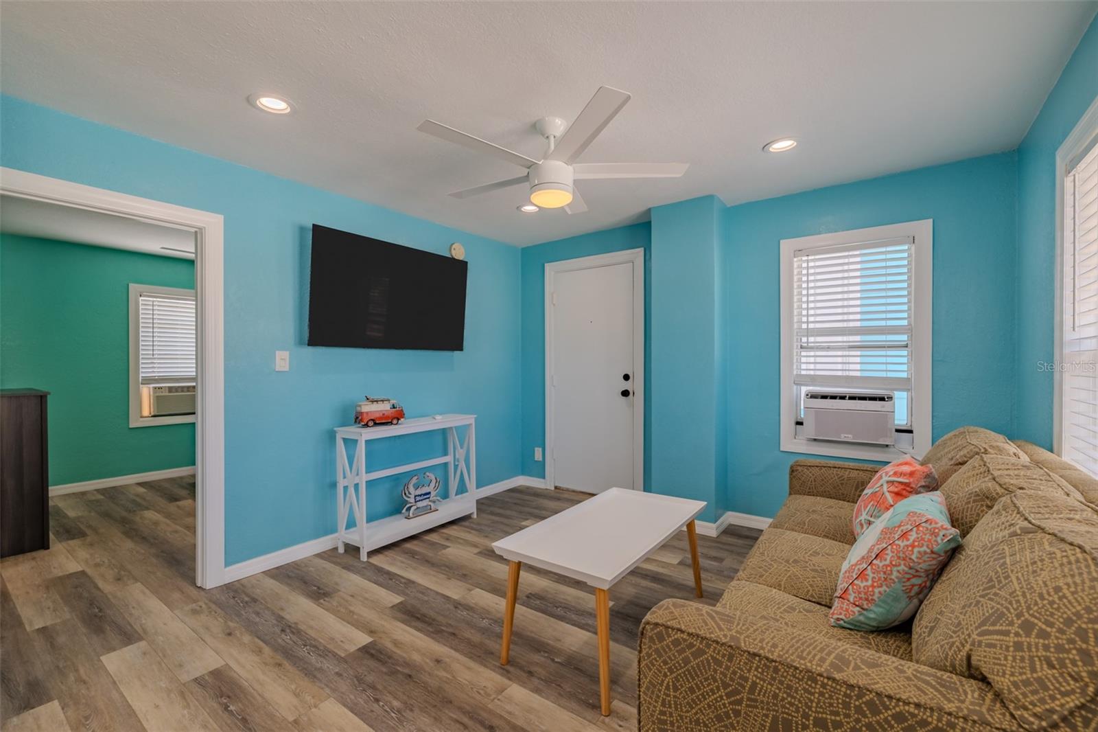 WAVE RESORT CONDO - Residential