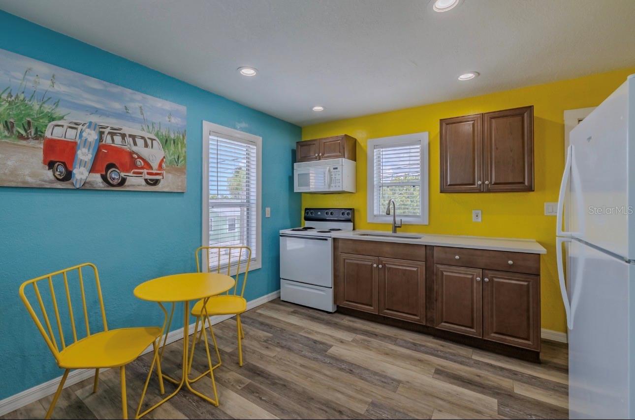 WAVE RESORT CONDO - Residential