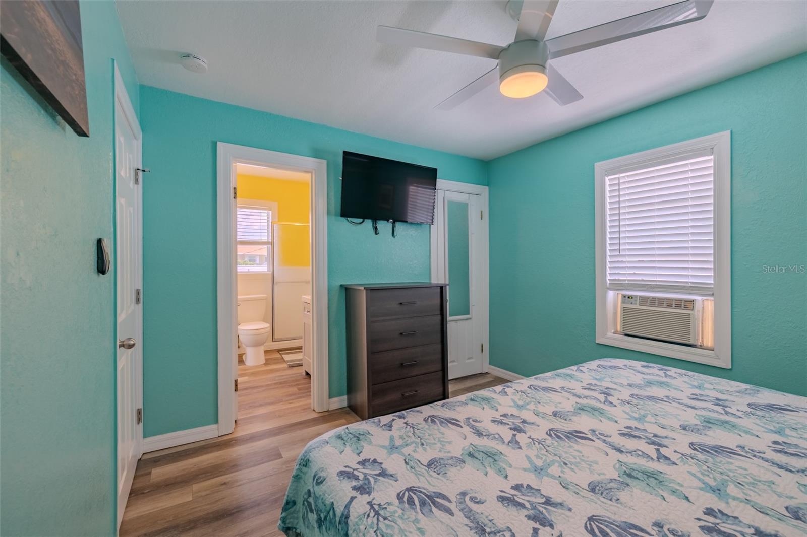 WAVE RESORT CONDO - Residential