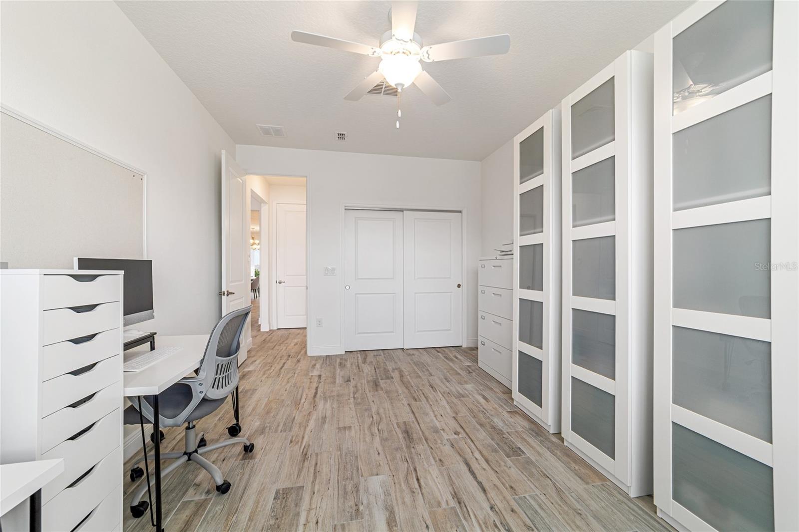 ON TOP OF THE WORLD - Residential