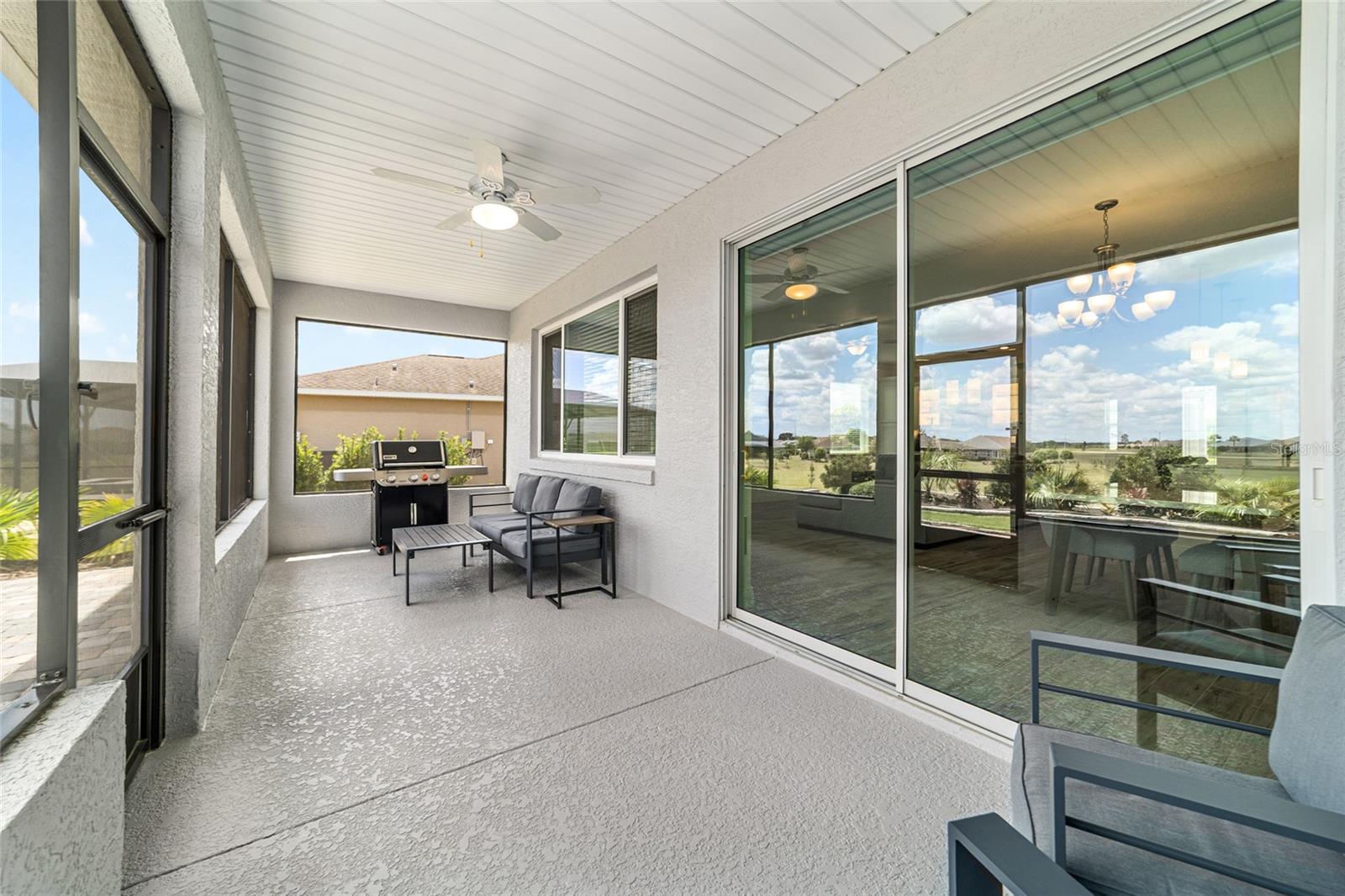 ON TOP OF THE WORLD - Residential