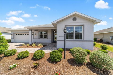 Photo of 8797 SW 103rd Circle, Ocala, FL 34481 (MLS # OM723642)