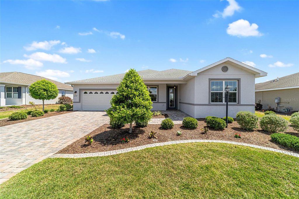 Photo of 8797 SW 103rd Circle, Ocala, FL 34481 (MLS # OM723642)