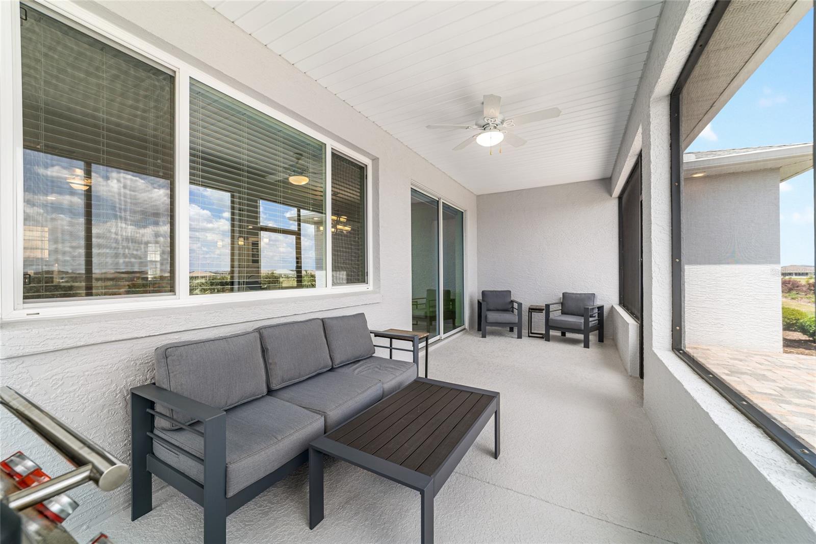 ON TOP OF THE WORLD - Residential