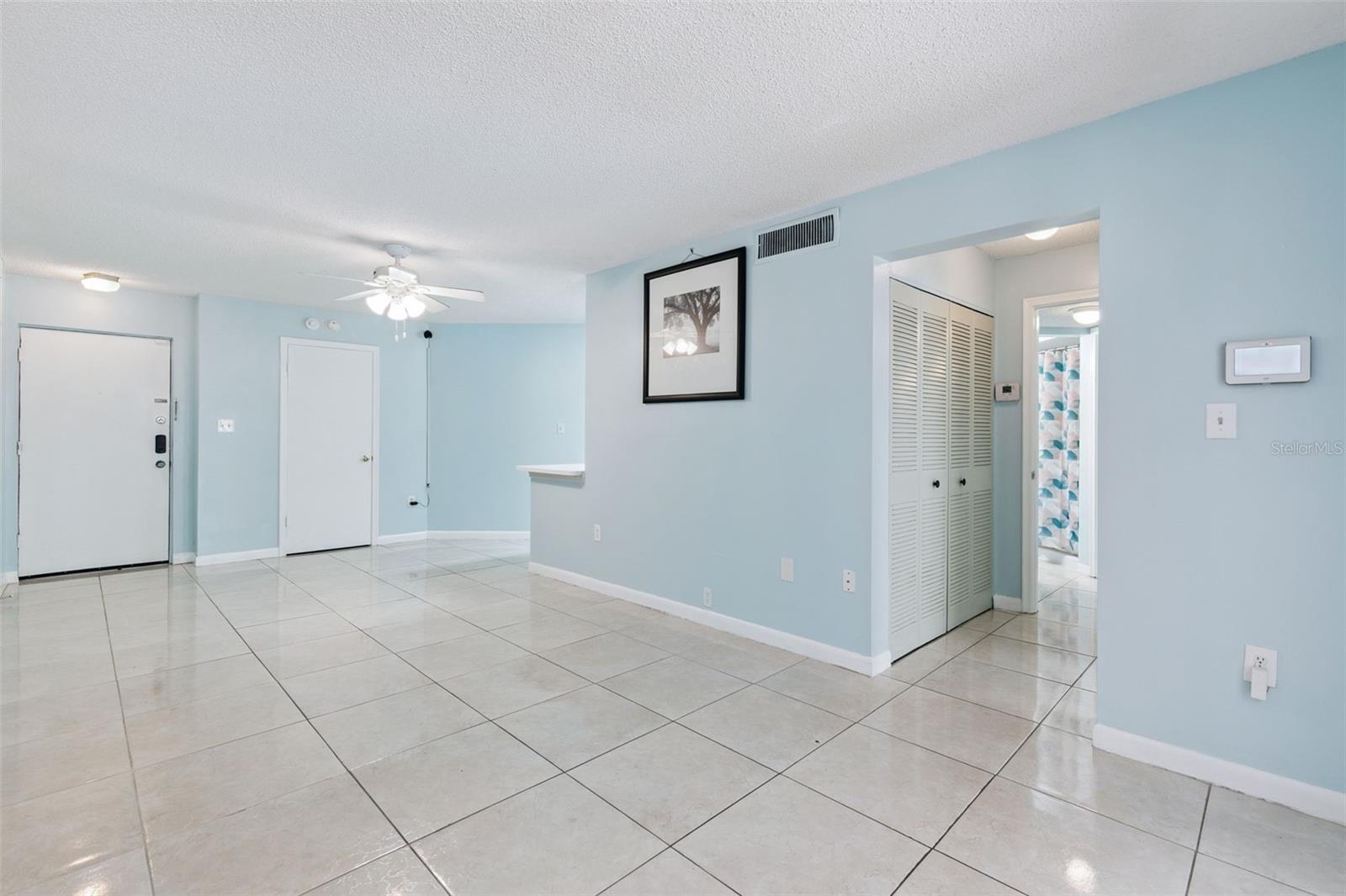 SOUTHPOINTE CONDO - Residential