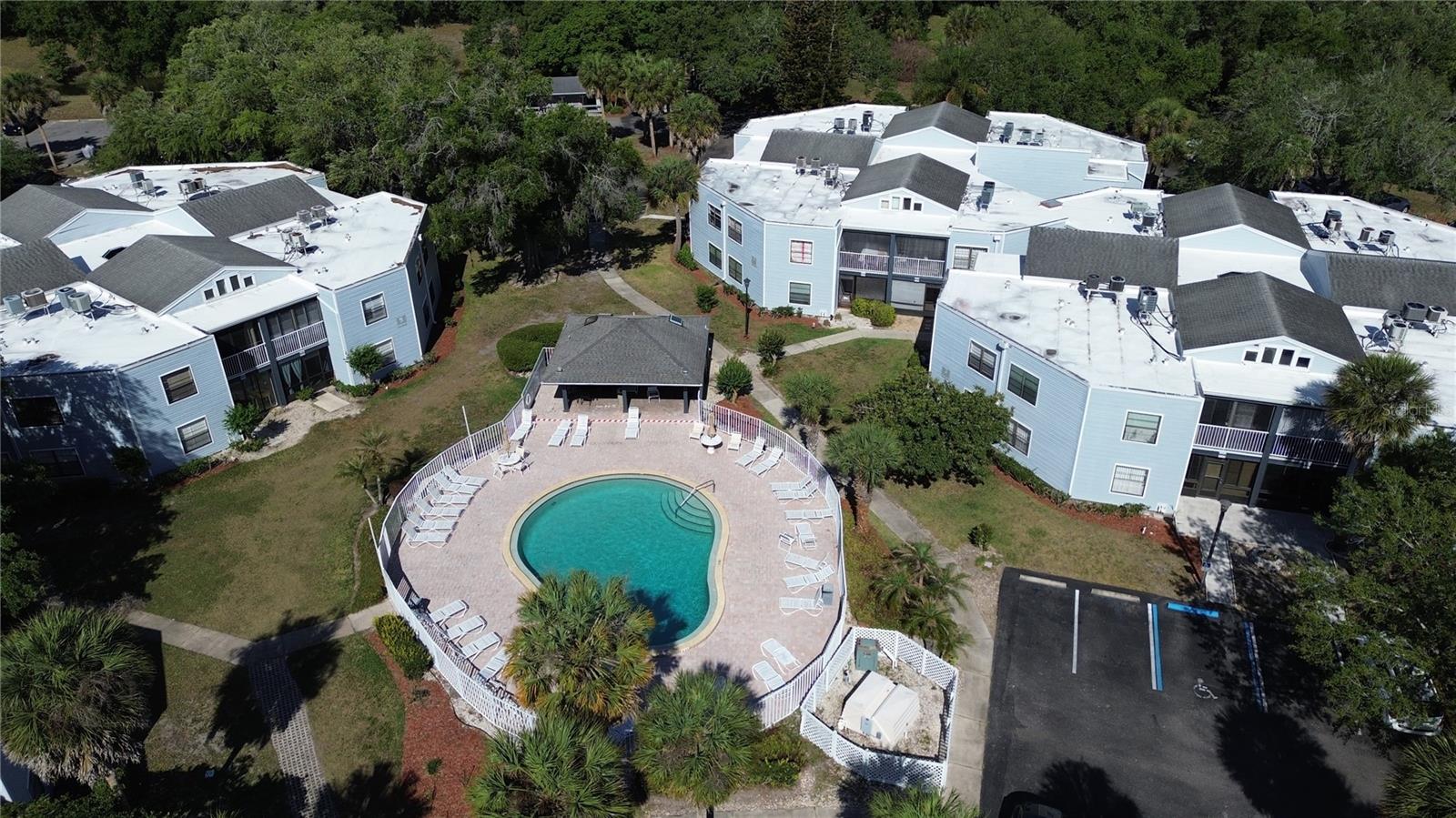 SOUTHPOINTE CONDO - Residential