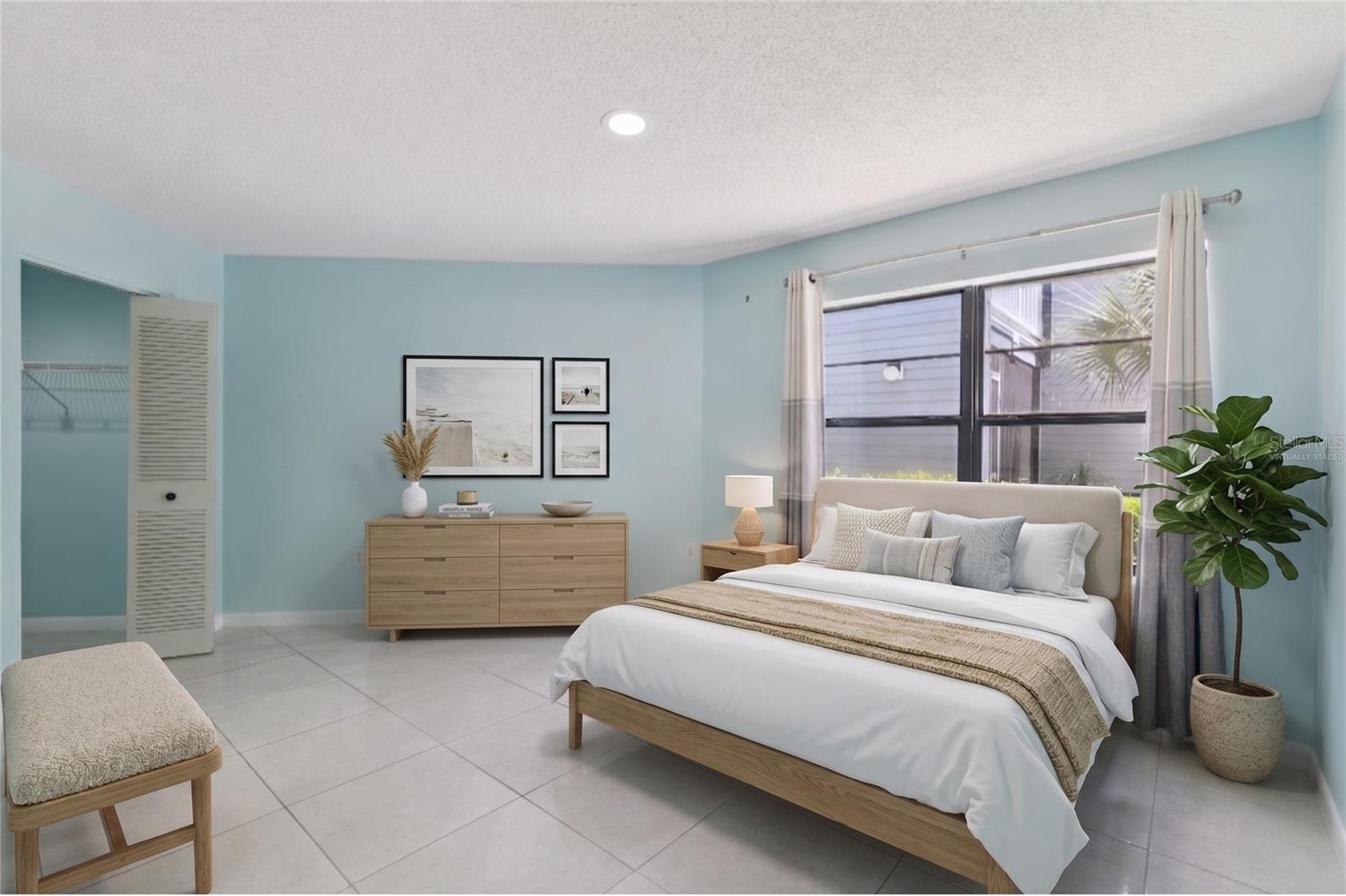 SOUTHPOINTE CONDO - Residential