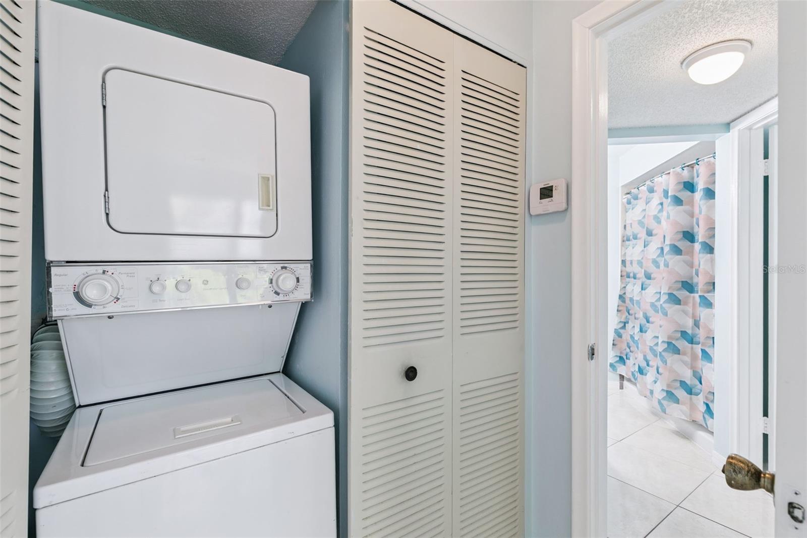 SOUTHPOINTE CONDO - Residential