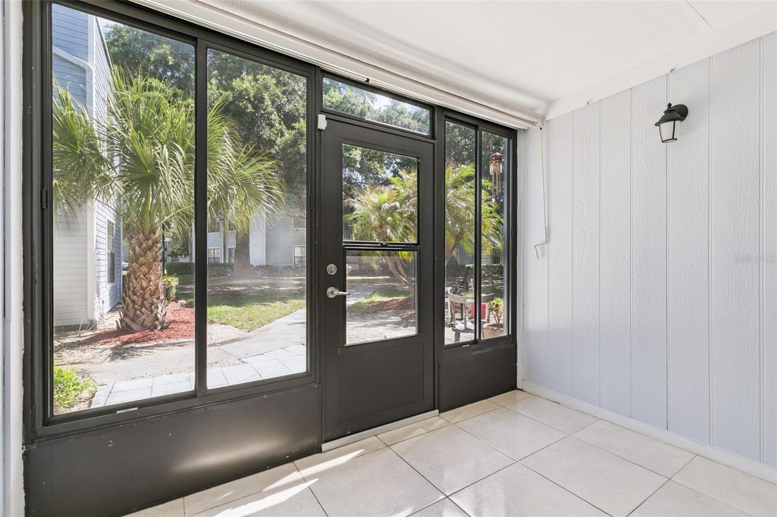 SOUTHPOINTE CONDO - Residential