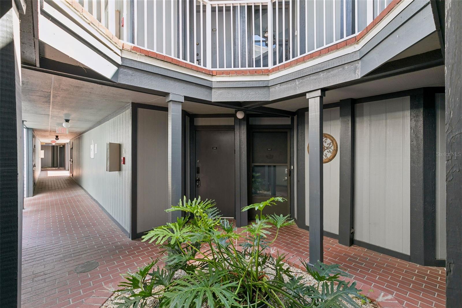 SOUTHPOINTE CONDO - Residential