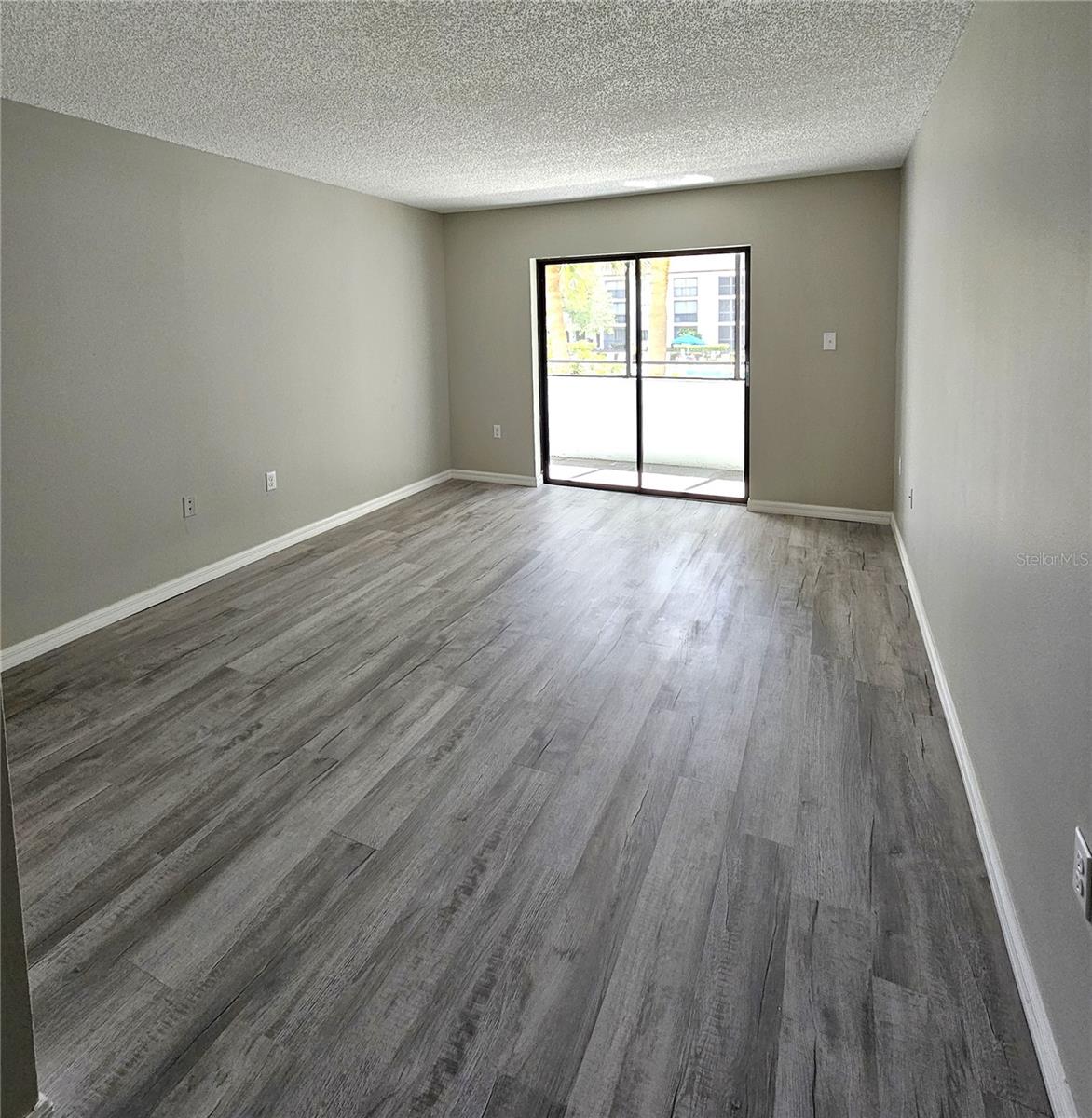 INVERNESS CONDO - Residential Lease