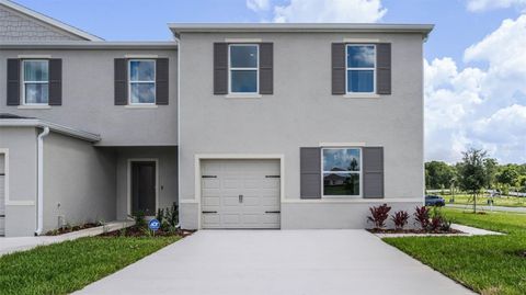 Photo of 3559 Wye Oak Drive, Apopka, FL 32703 (MLS # O6397335)