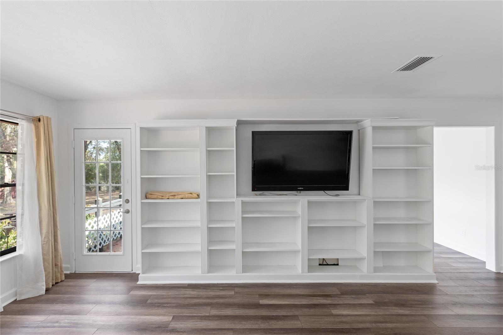 METES AND BOUNDS - Residential