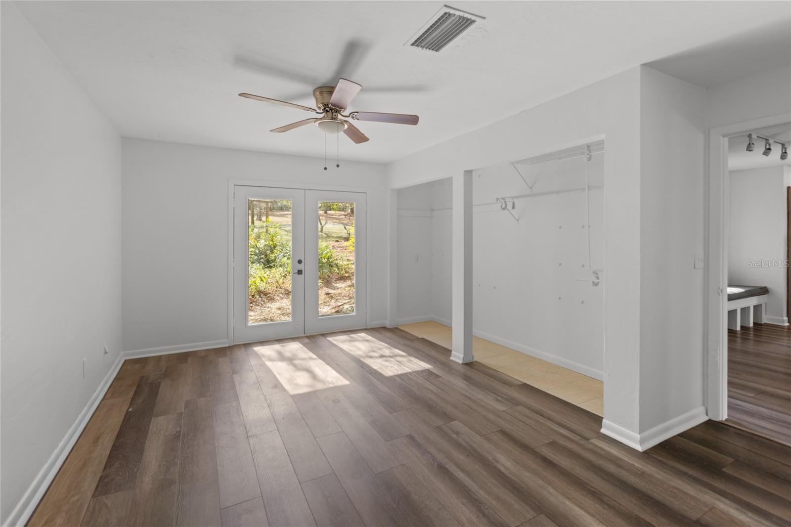 METES AND BOUNDS - Residential