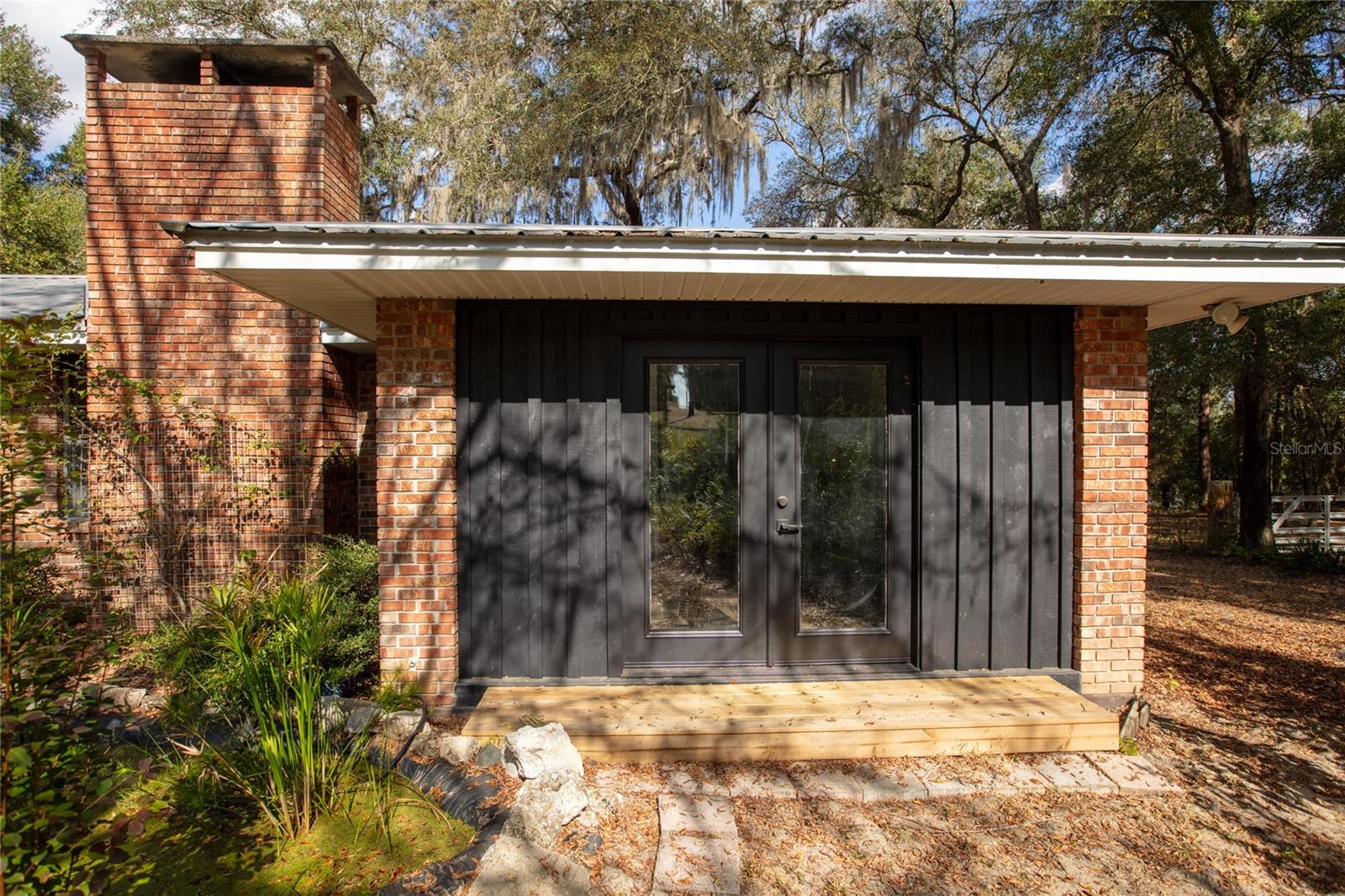 METES AND BOUNDS - Residential