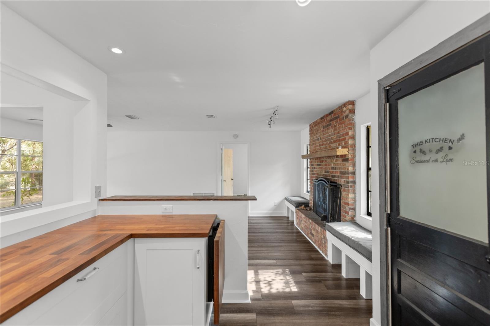 METES AND BOUNDS - Residential