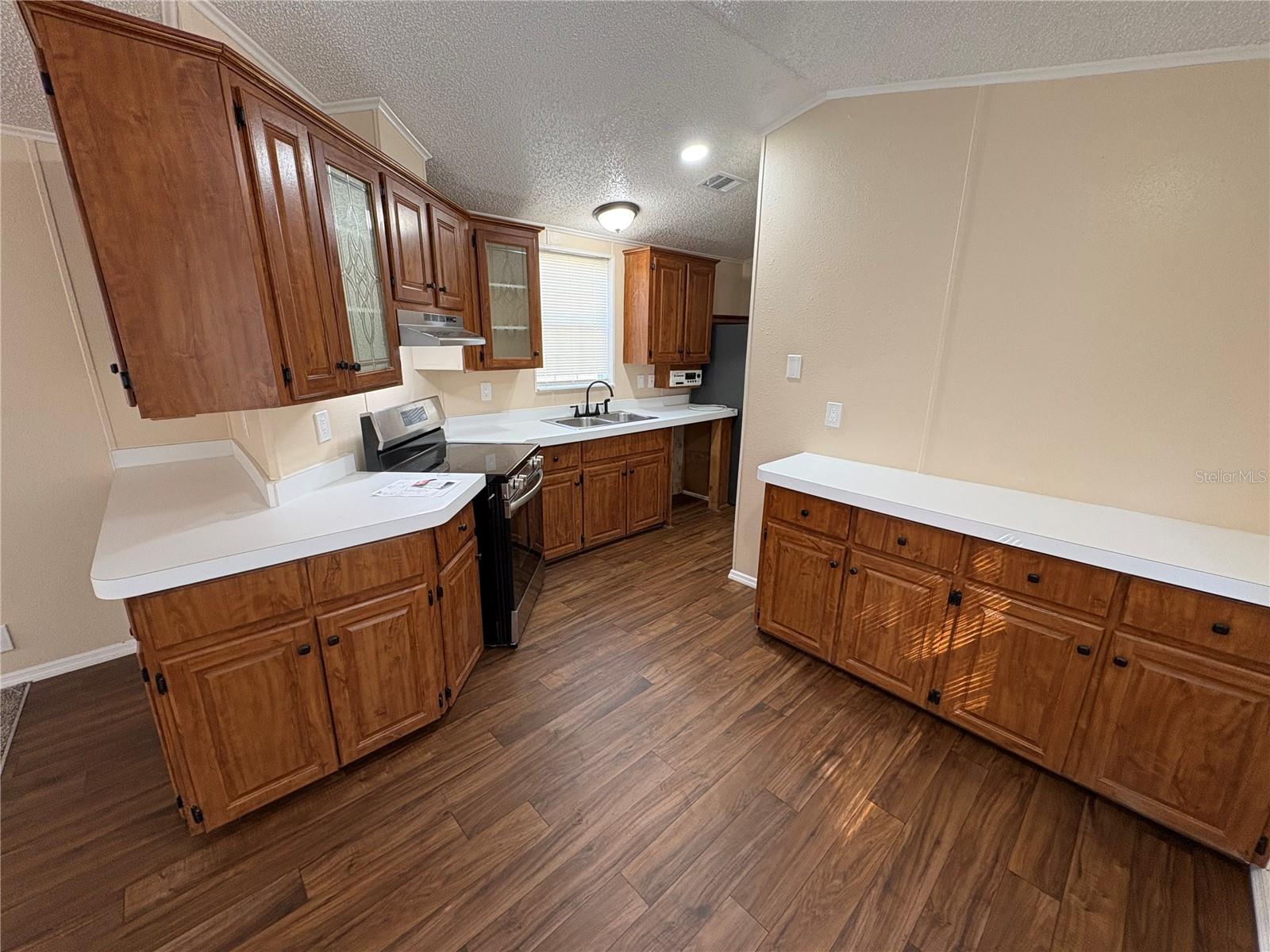 INDIAN OAKS - Residential