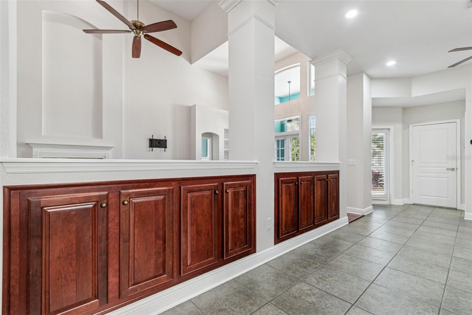 TRADITIONS - Residential